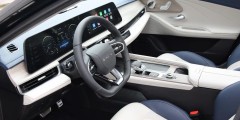 
            Camry, это ты? Тест-драйв Chery Arrizo 8, которому очень хотели помешать
        